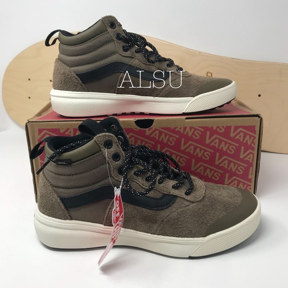 Vans Shoes - VANS UltraRange HI Cub Marshmallow W AUTHENTIC